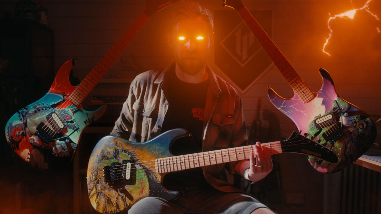 Glowing eyes not included